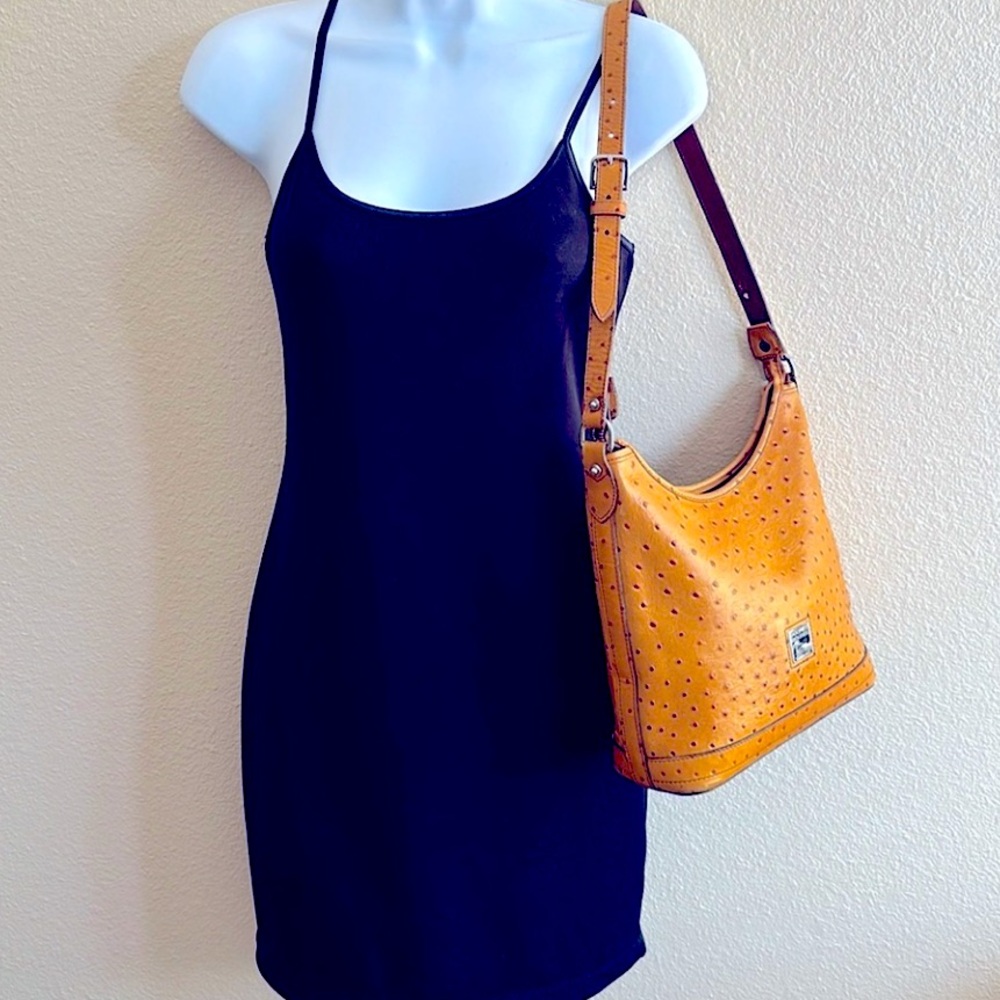 STUNNING VINTAGE DOONEY & BOURKE CAMEL HANDBAG WITH DUSTBAG